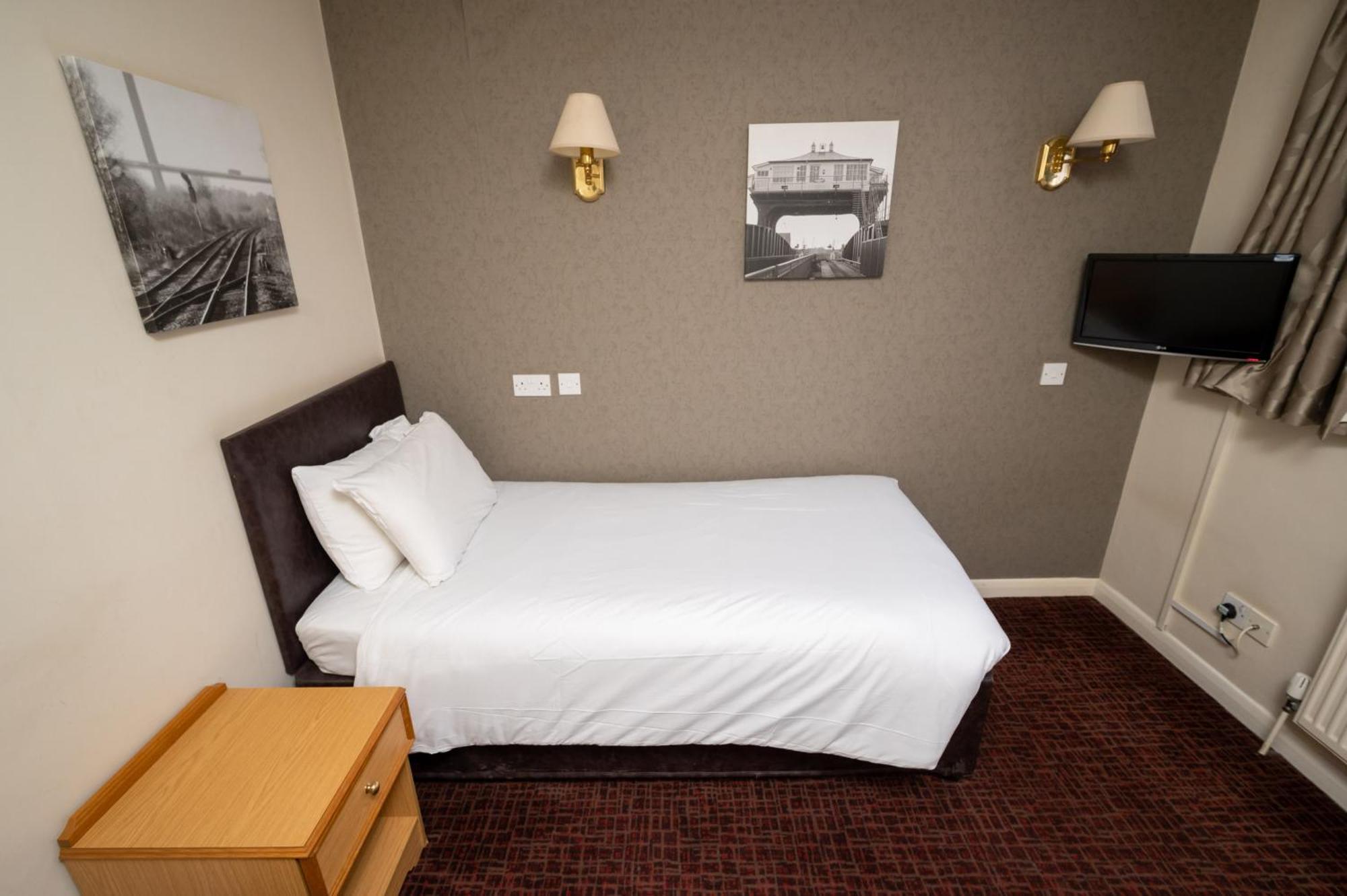 Old Grey Mare Inn By Greene King Inns Kingston upon Hull Exteriör bild